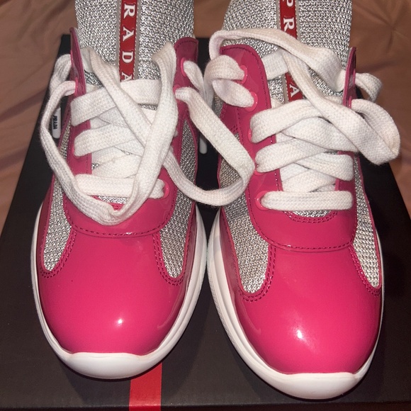 Woman Prada Shoes - Picture 1 of 3